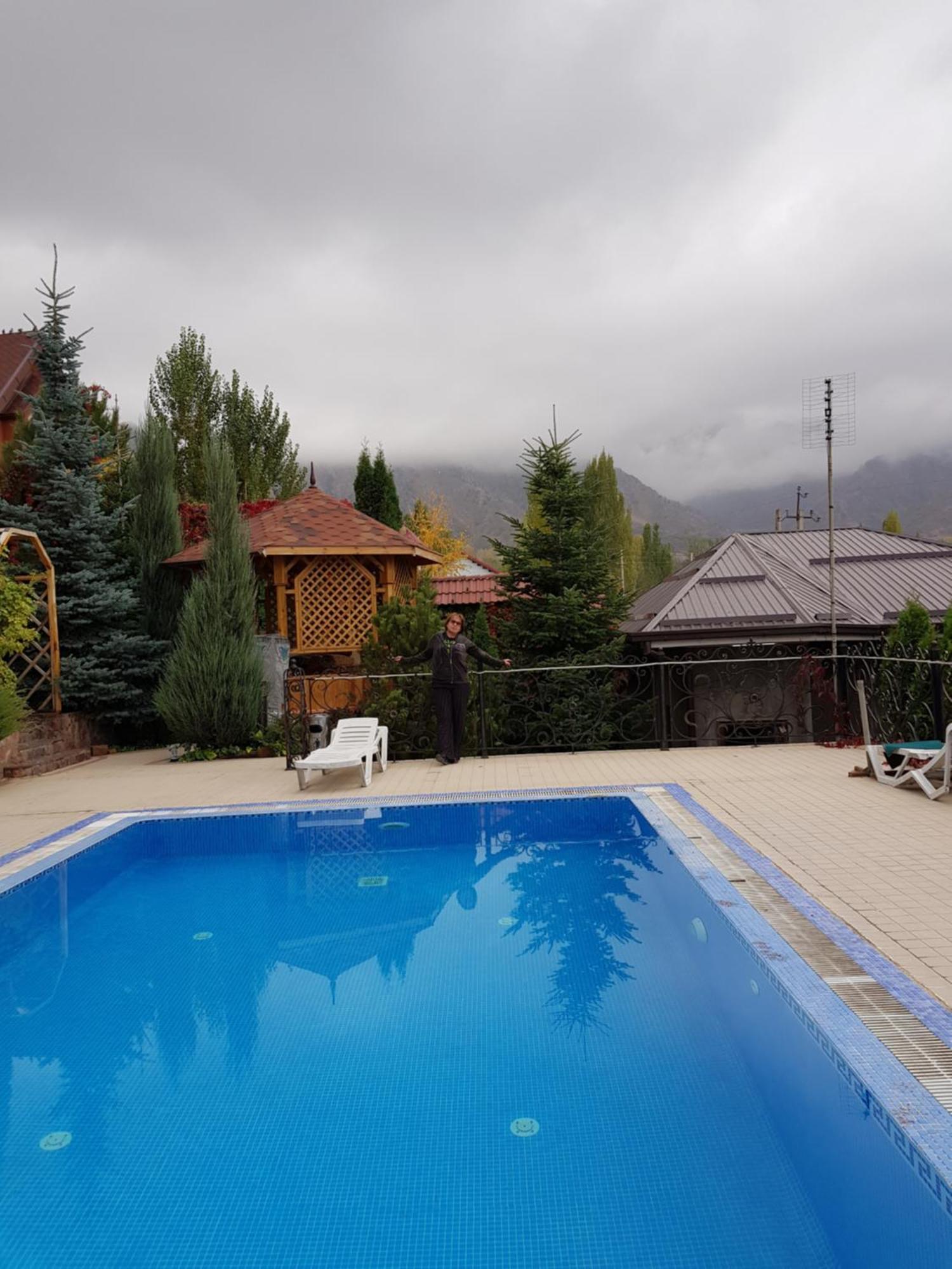 Villa Hills Chimgan Exterior photo